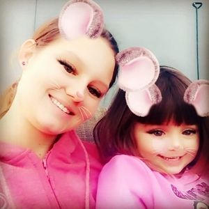 Meet your Posher, Jasmine